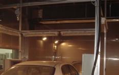 Vehicle low-temperature chamber